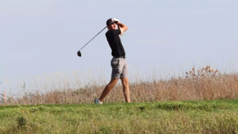 Rostad leads Beaver men after first round of Battle in the North